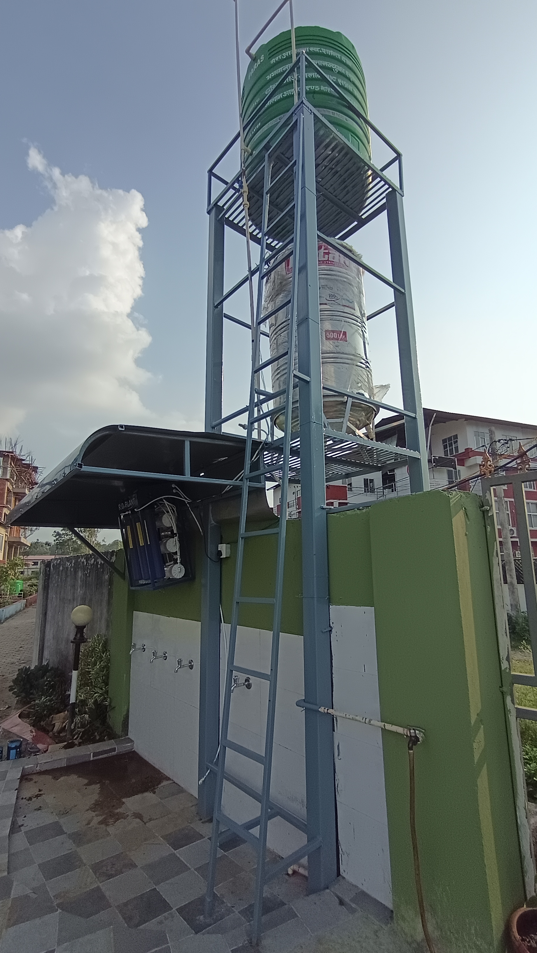 Construction of a clean drinking water structure with RO at Dr. Tony Hagen Park